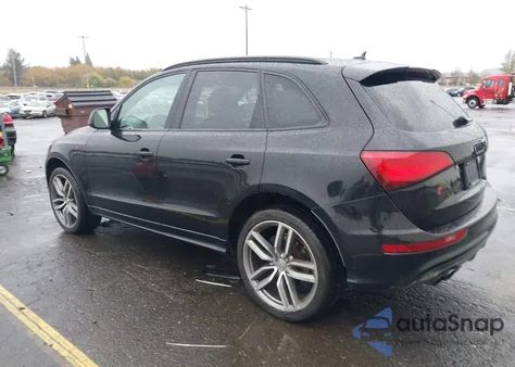 2015 Audi Sq5 3.0T Premium Plus z USA, uszkodzony, nr VIN WA1CGAFP3FA117863